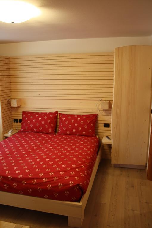 Agriturismo Pianrestel Cavalese Rom bilde