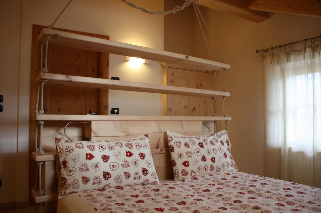 Agriturismo Pianrestel Cavalese Rom bilde