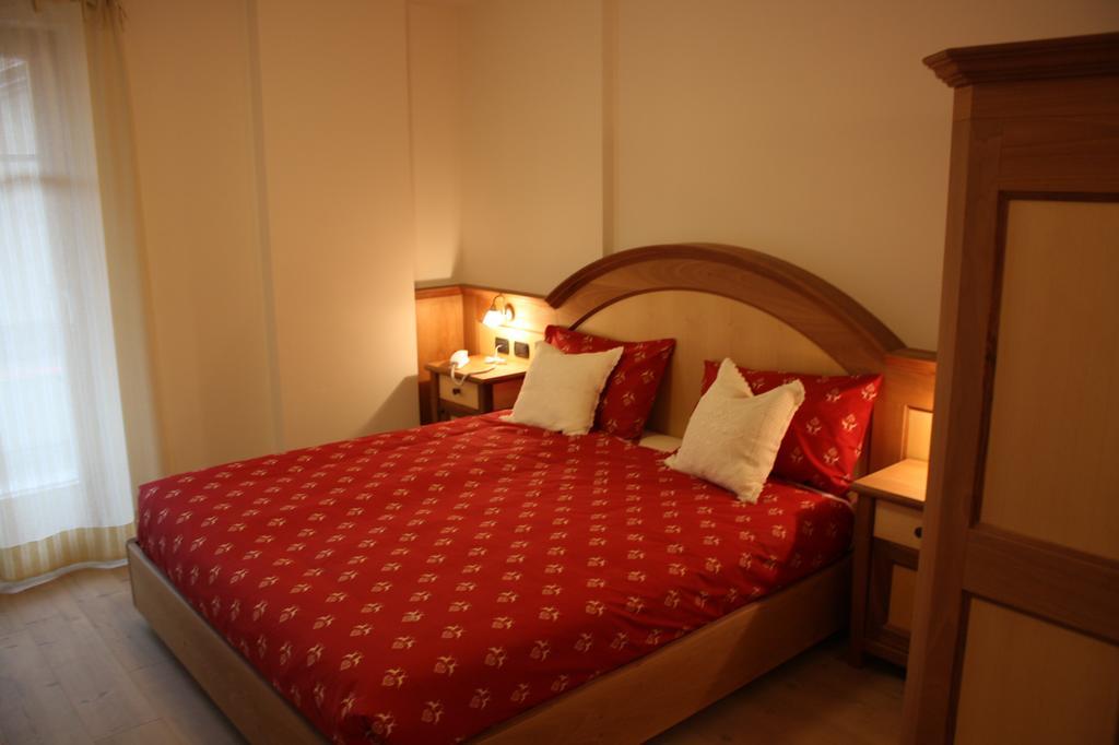 Agriturismo Pianrestel Cavalese Rom bilde