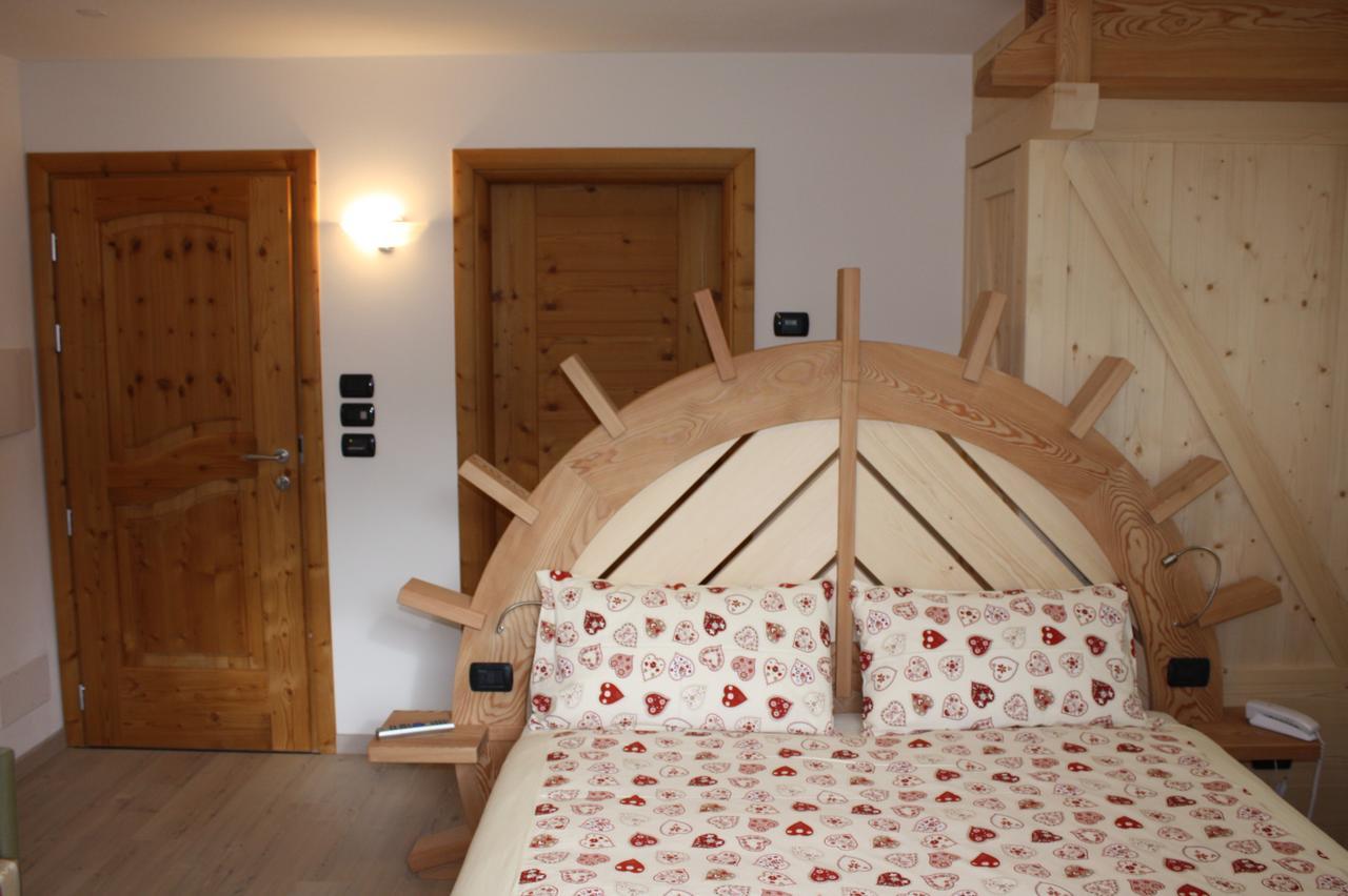Agriturismo Pianrestel Cavalese Eksteriør bilde